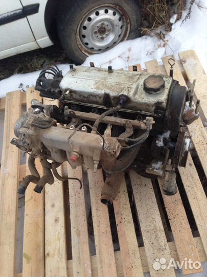 Двигать Mitsubishi 4G13