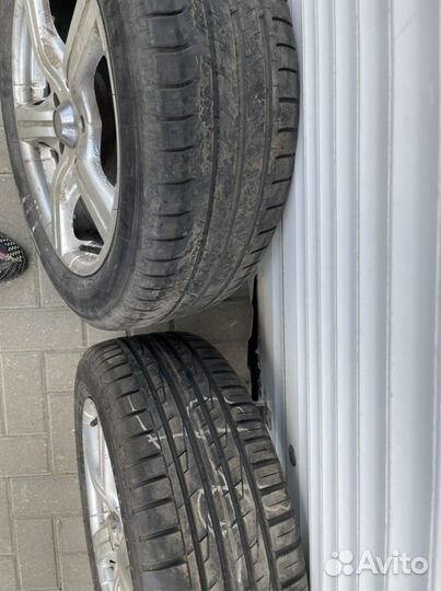 Nokian Tyres Hakka Sipe WR 225/55 R16