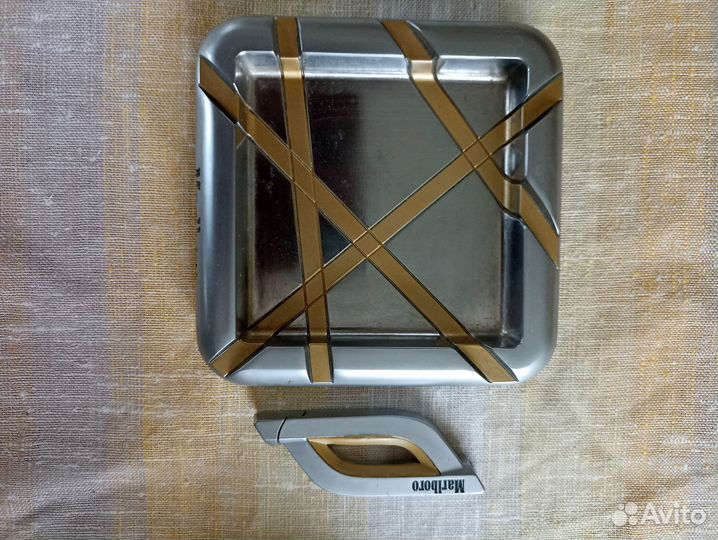 Зажигалка и пепельница Marlboro