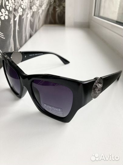 Очки Versace глянцевые поляризационные женские