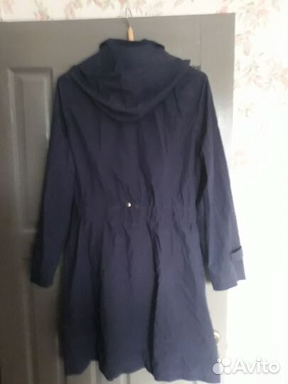Ветровкв-плащ, 50 -52 размер