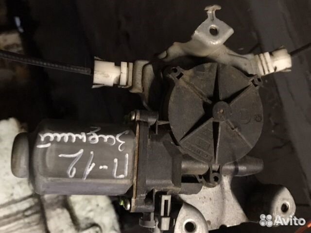 Электроподьемник задний правый Ниссан примера П12