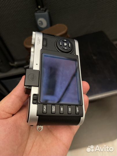 Leica X2 с коробкой и допами