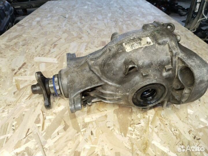 Задний редуктор задний Bmw Бмв 01 02 740 седан 3.0