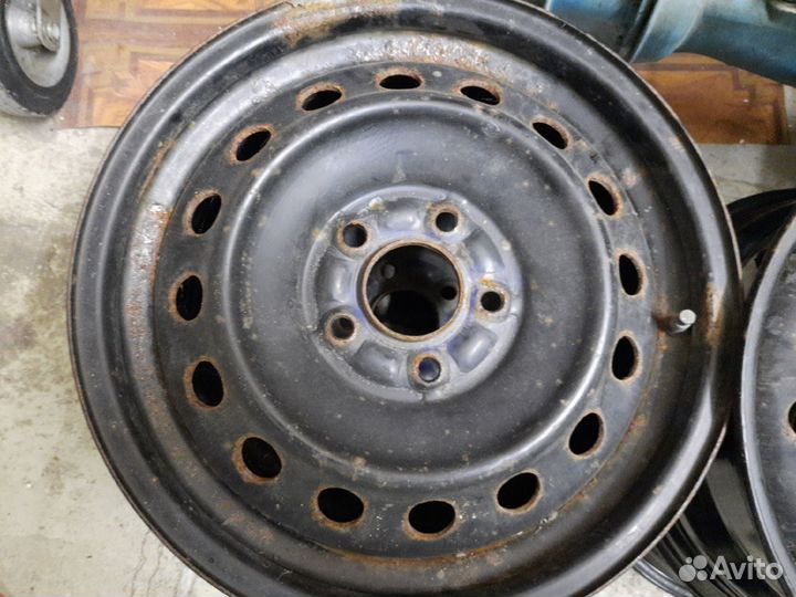 Диски на renault duster r16 комплект