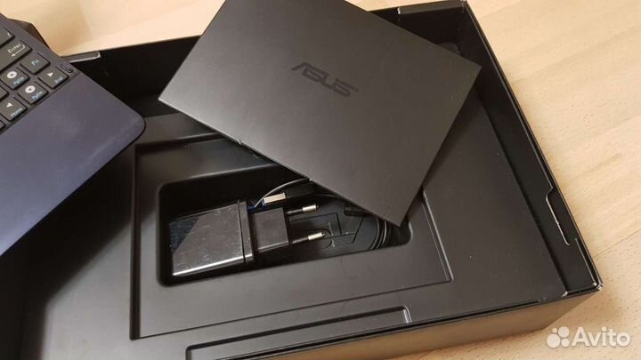 Планшет трансформер Asus tf300tl