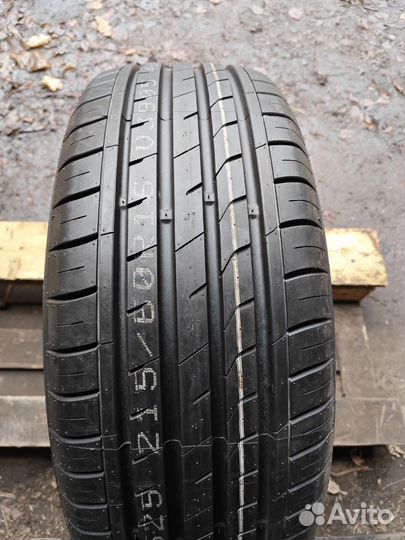 Nexen N'Fera SU1 215/60 R16 95V