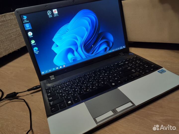 Ноутбук samsung np350v5c