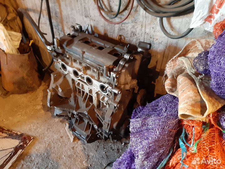 Двиготель mr20de