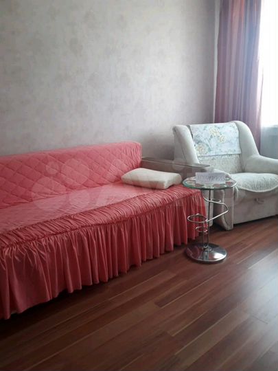 2-к. квартира, 74 м², 2/6 эт.