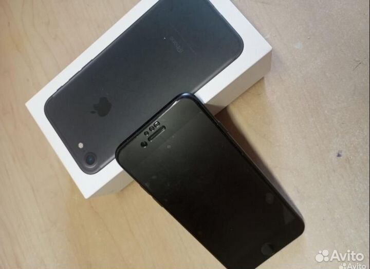 iPhone 7, 128 ГБ