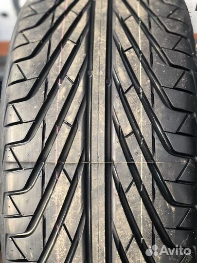 Triangle TR968 215/50 R17 97V