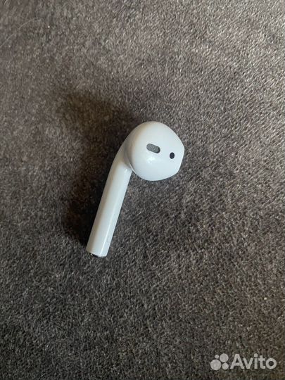 Беспроводные наушники apple airpods 2 левый