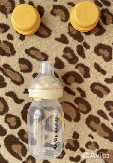 Бутылочка с соской medela