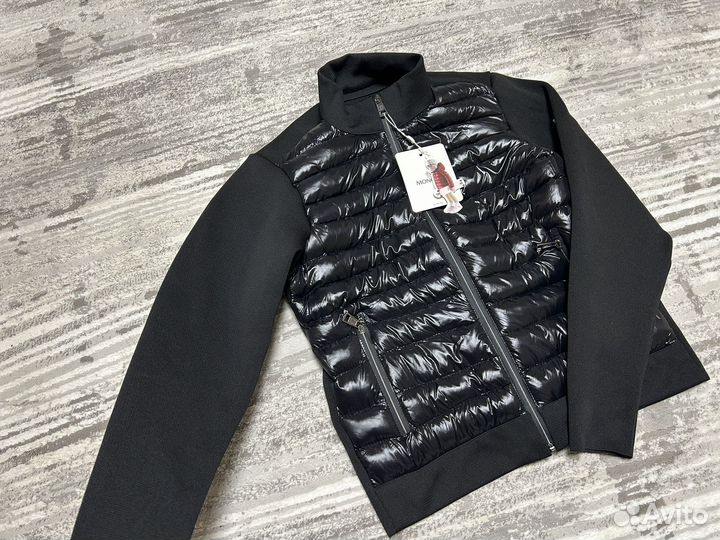 Трендовый мужской кардиган Moncler