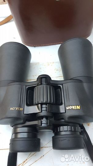 Бинокль nikon