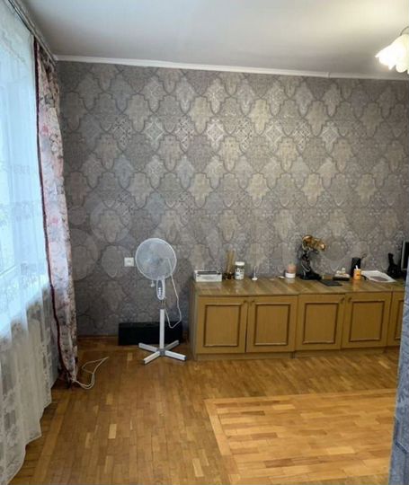 3-к. квартира, 60 м², 2/5 эт.