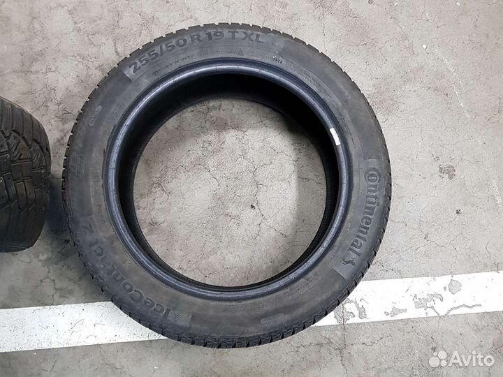 Continental IceContact 2 SUV 255/50 R19 107T