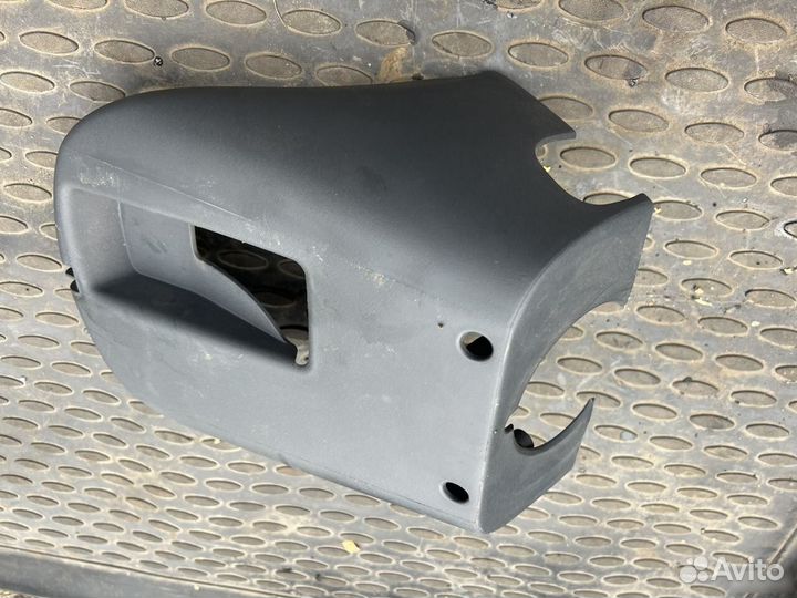 Кожух рулевой колонки Nissan Almera G15