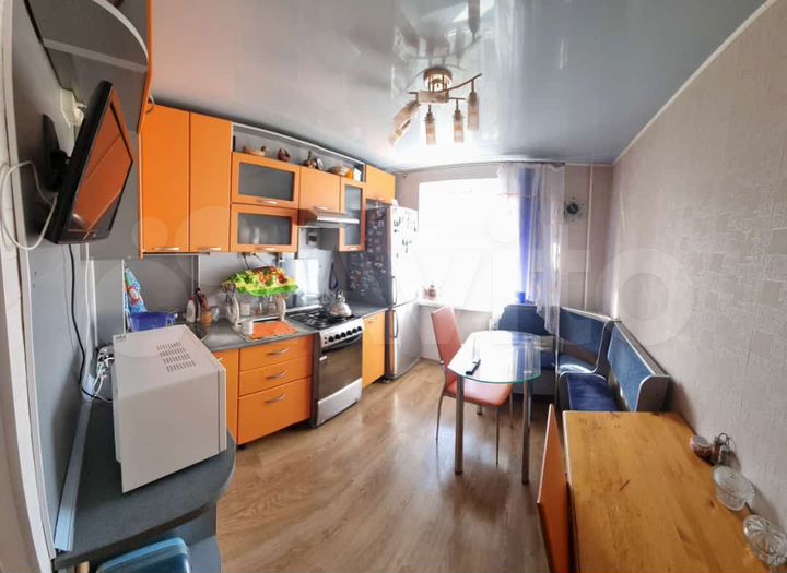 3-к. квартира, 80 м², 6/9 эт.