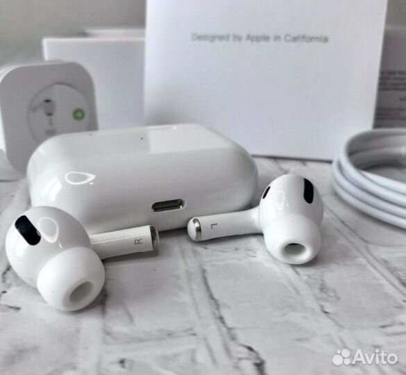 Беспроводные наушники AirPods Pro