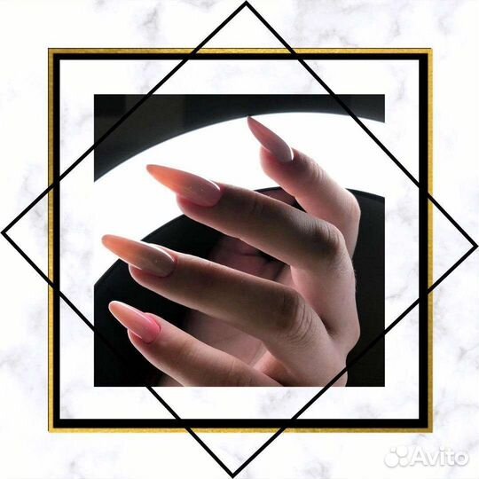 Модель на наращивание ногтей