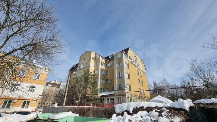 3-к. квартира, 117,9 м², 3/6 эт.