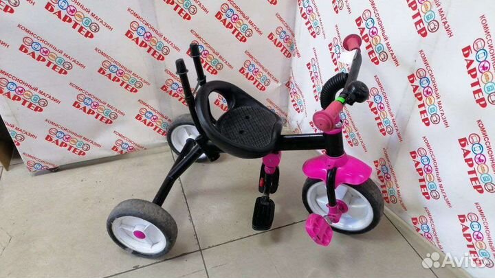 Трехколесный велосипед