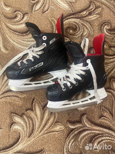 Хоккейные коньки bauer 32