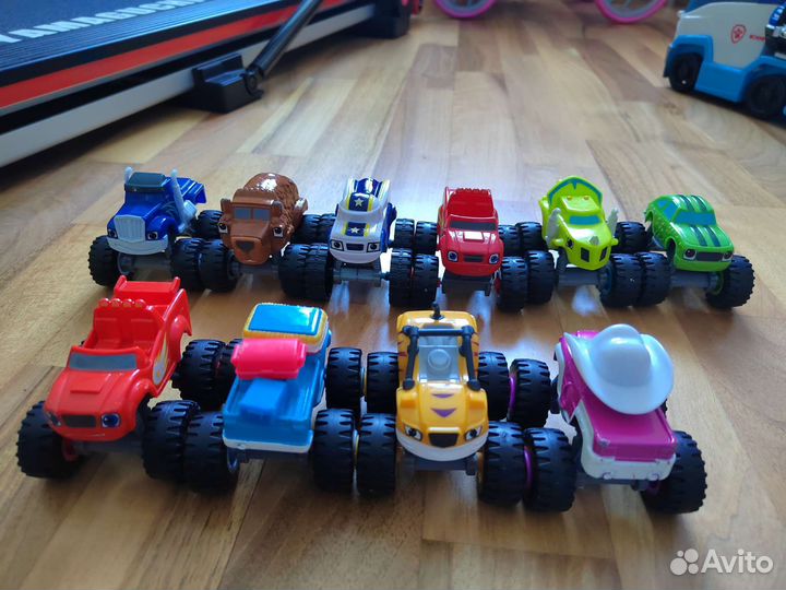 Вспыш и чудо машинки