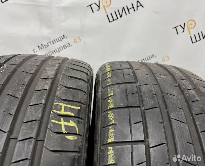 Pirelli P Zero PZ4 245/40 R19 94Y