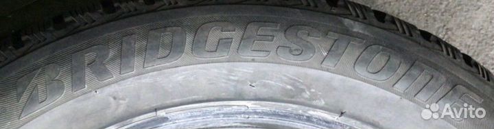 Bridgestone Blizzak Spike-01 235/55 R18