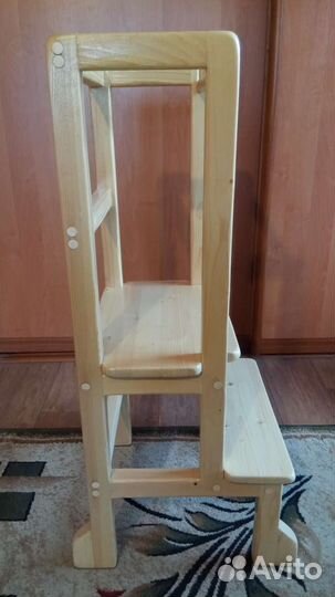 Башня помощника Монтессори