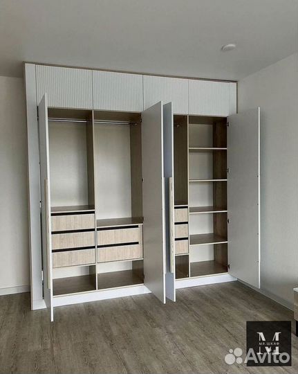 Шкаф для одежды