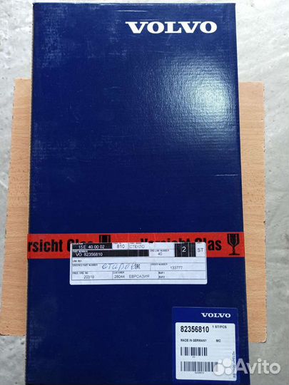 Стекло зеркала Volvo с обогревом