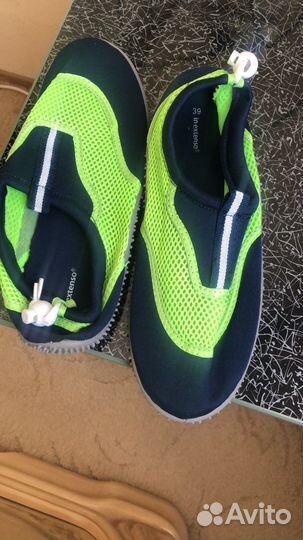 Тапки от камней и кораллов для купания детские