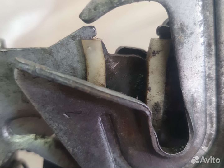 Замок капота ford fiesta mk5