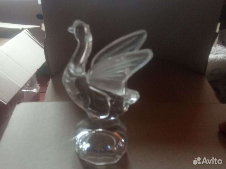Статуэтка-стопка лебедь