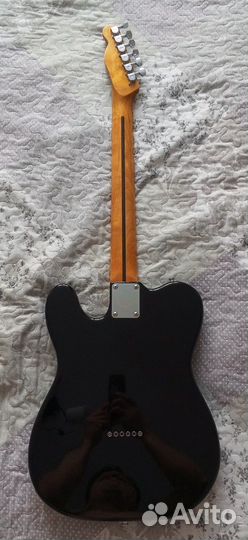 Fender Telecaster в кейсе (Новая)