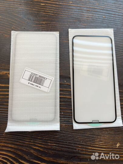 Защитное стекло на iPhone X