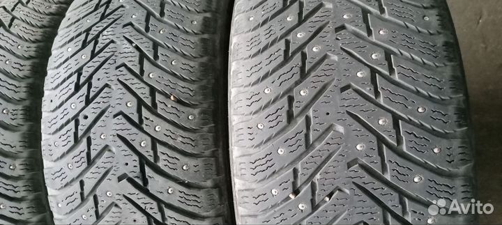 Nokian Tyres Hakkapeliitta 8 245/40 R18