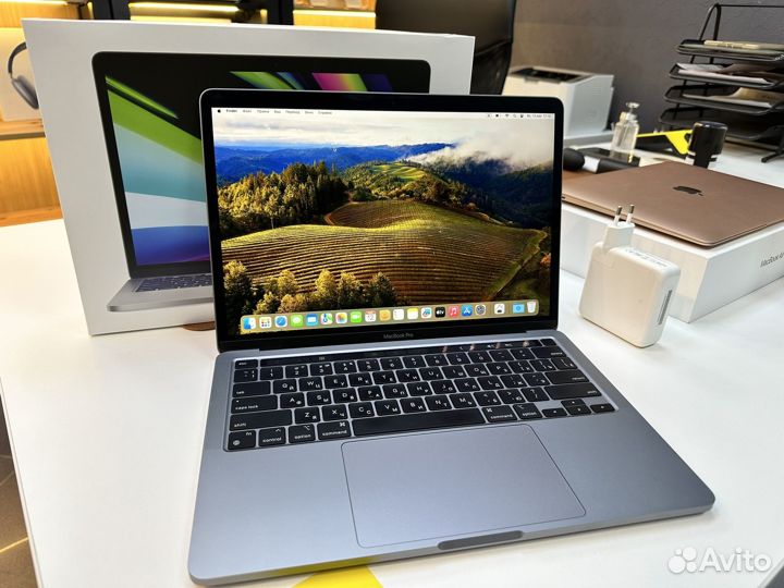 Apple MacBook Pro M2 8/256Gb Space Gray