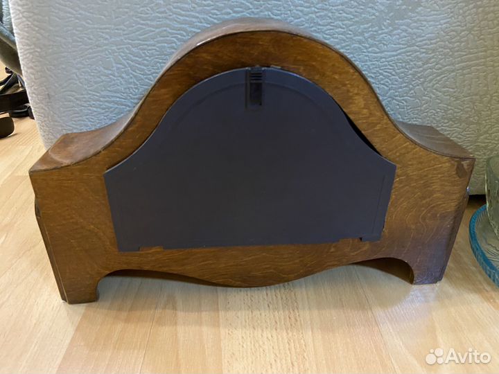 Настольные часы