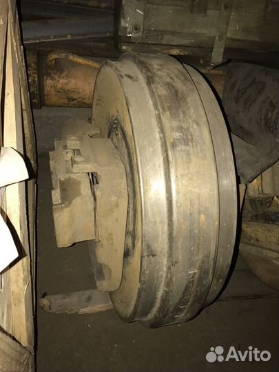 Каток опорный, подд., ленивец (колесо) SD16.23.32