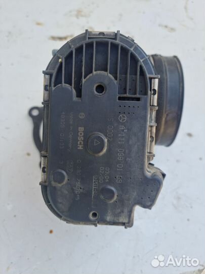 Дросельная воздушная заслонка мерседесw203 м271