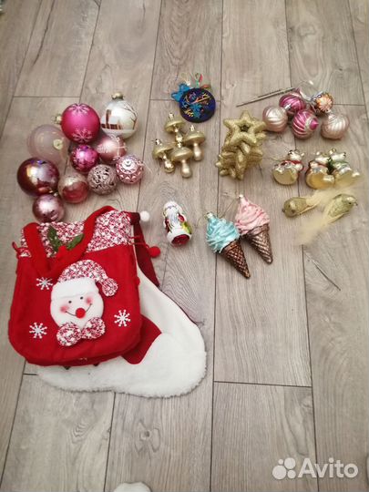 Елочные игрушки