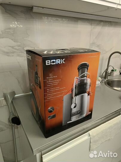 Соковыжималка Bork s511