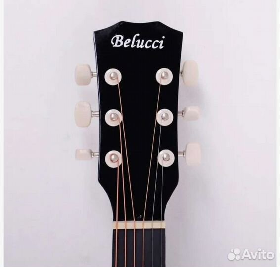 Акустическая гитара Belucci
