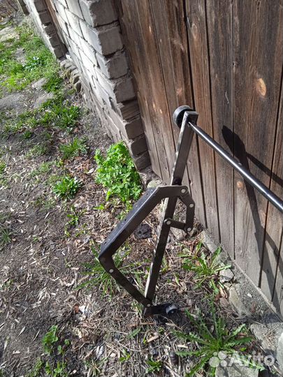 Выкатной механизм Дельфин для дивана