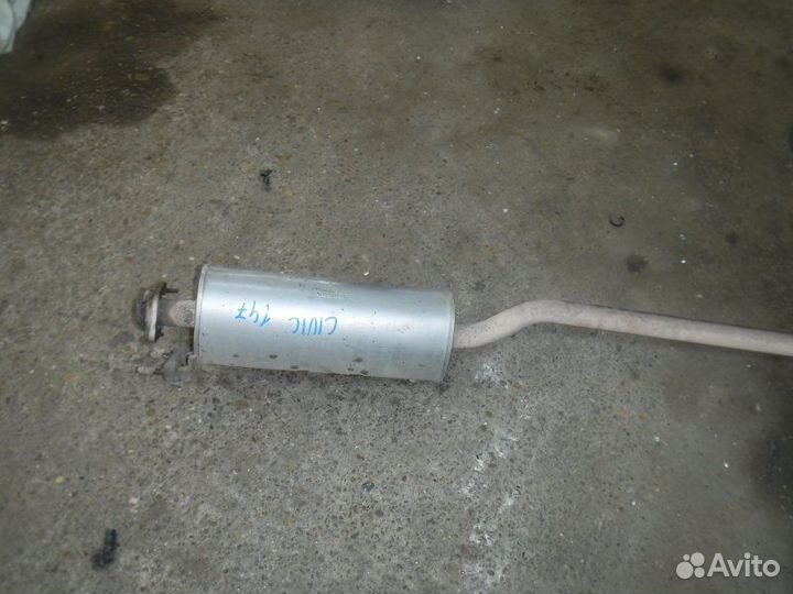 Приемная труба глушителя Honda Civic D16V 2003